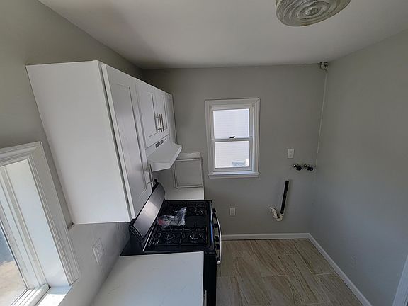 Fully renovated Kitchen with washer and dryer hookup