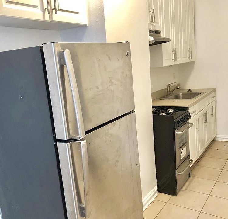 1st image of 4323 40th St APT 1D