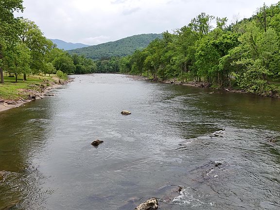 3rd image of 2259 Hartford Rd