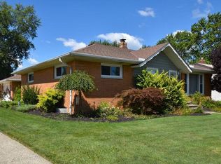 1760 Chelmsford Rd, Mayfield Heights, OH 44124