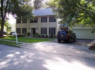 17 Apple Tree Ln, Landing, NJ 07850