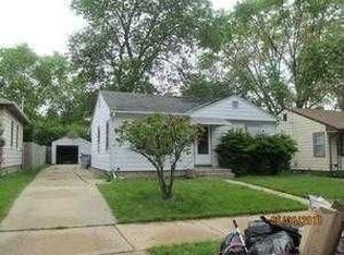 5875 N 36th St, Milwaukee, WI 53209