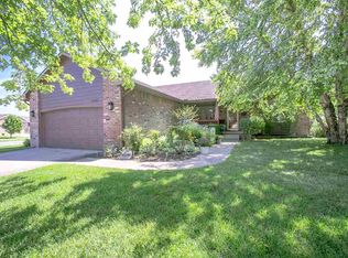 11803 W Carr Ct, Wichita, KS 67209