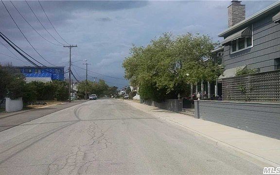 4th image of 75 Eldorado St