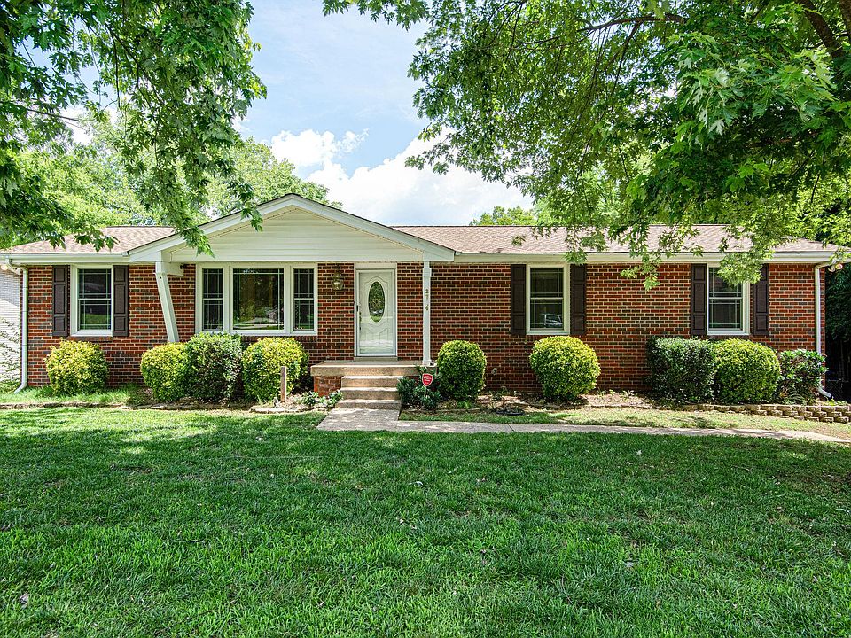 1st image of 2734 Mossdale Dr