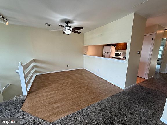 4th image of 1035 Northridge Dr #85-B