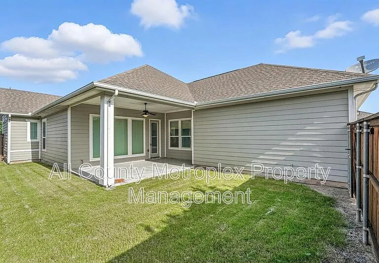 9002 Habersham Dr — Photo 21