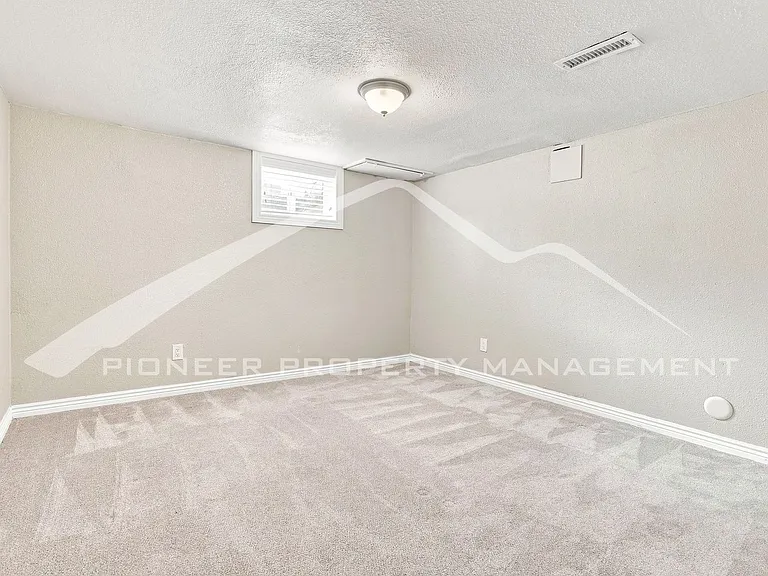 4457 Umatilla St — Photo 14