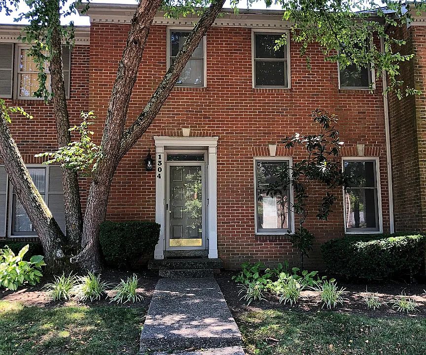 1st image of 1304 Gray Hawk Rd