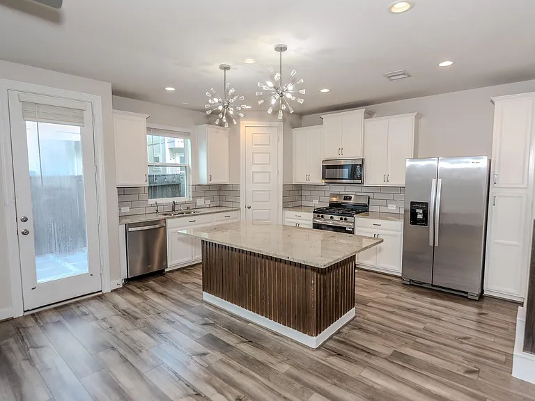 4120 Split Ivy Dr — Photo 16