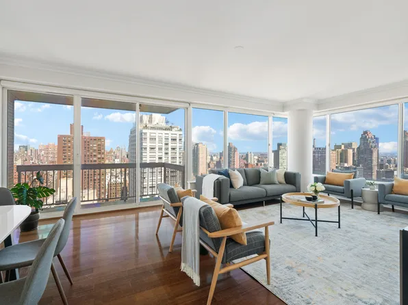 200 East 69th Street 29B image 1 of 17