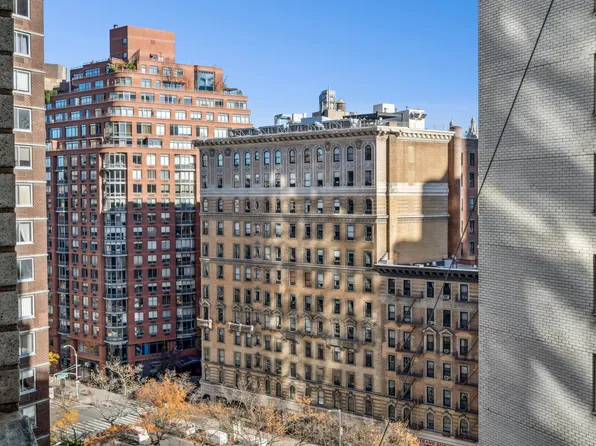 155 West 68th Street image 3 of 10