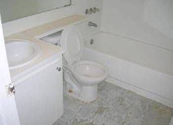 2nd image of 4112 Lakeside Dr