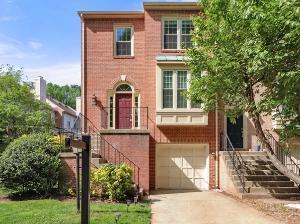 3860 Inverness Rd, Fairfax, VA 22033