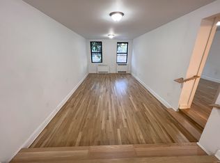 303 E 37th St APT 1J, New York, NY