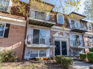 103 Algiers Ct #12, Louisville, KY 40218