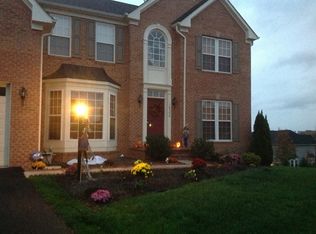 16500 Boatswain Cir, Woodbridge, VA 22191