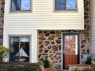 46 Flintlock Ln #46, Wayne, PA 19087