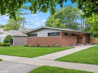 9622 Lowell Ave, Skokie, IL 60076