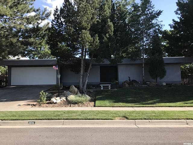 1st image of 1526 E Greenfield Ave