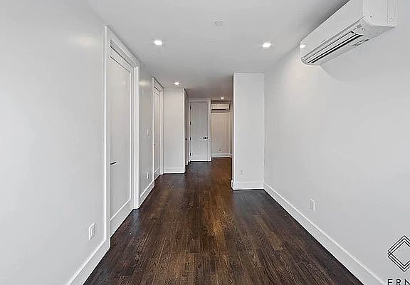 3rd image of 87 Suydam St #3D