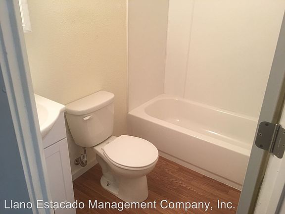 4th image of 612 W 17th Ave APT B