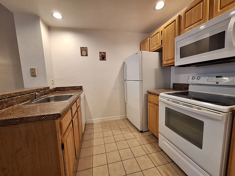 4010 San Gallo Dr #106 — Photo 5