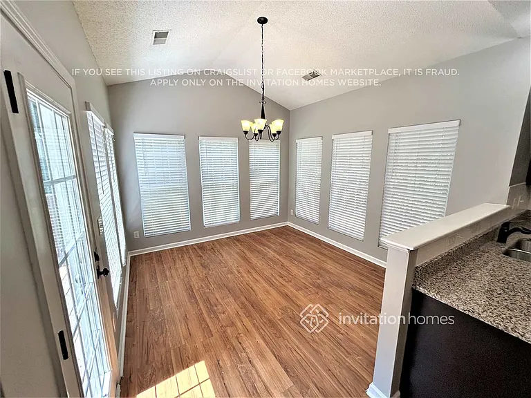 4057 Catawba Creek Dr — Photo 12