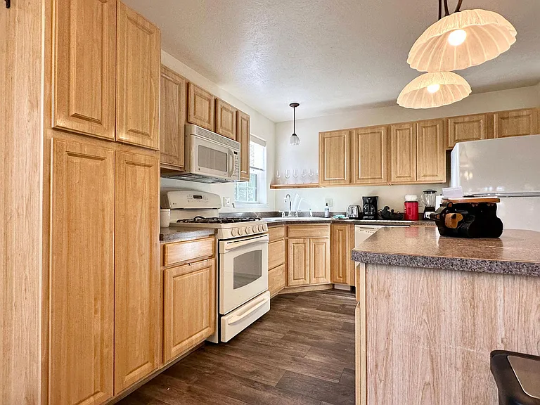 12 River Falls Dr — Photo 12