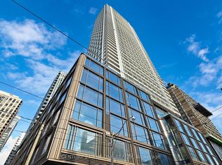 88 Queen St E #2303, Toronto, ON M5C 0B6