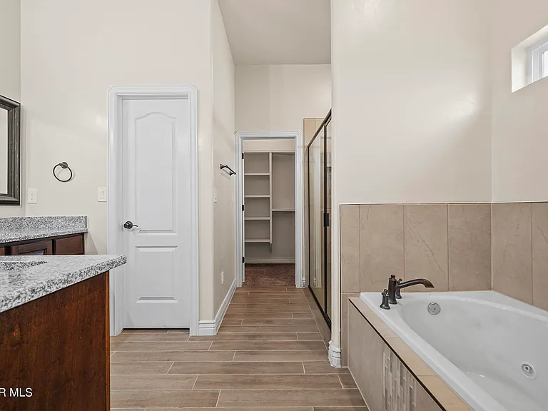 12333 Desert Dove Ave — Photo 13