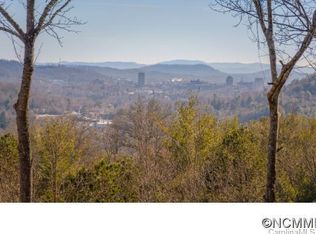 1 Beaverbrook Ct, Asheville, NC 28804