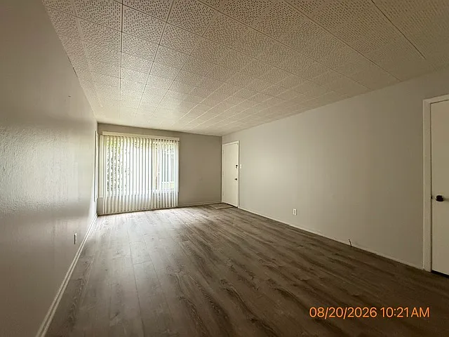 2 bed, $2,150 — Photo 2