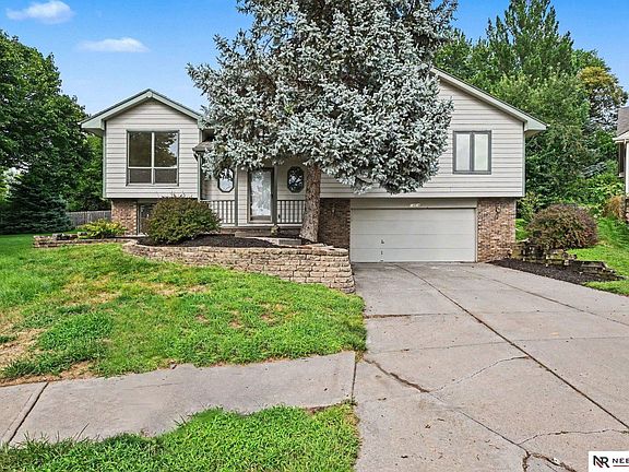 2nd image of 14914 Western Cir
