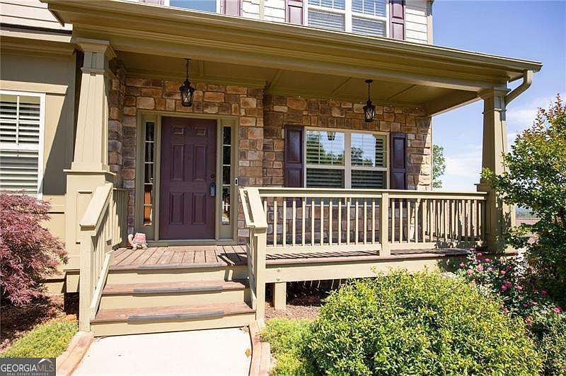 1st image of 407 Ward Farm Dr
