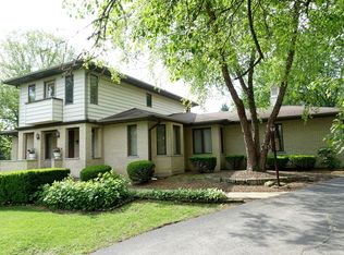 1853 Grant St, Downers Grove, IL 60515