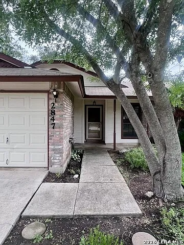 4 bed, 2.0 bath, 1530 sqft, $1,900 — Photo 2