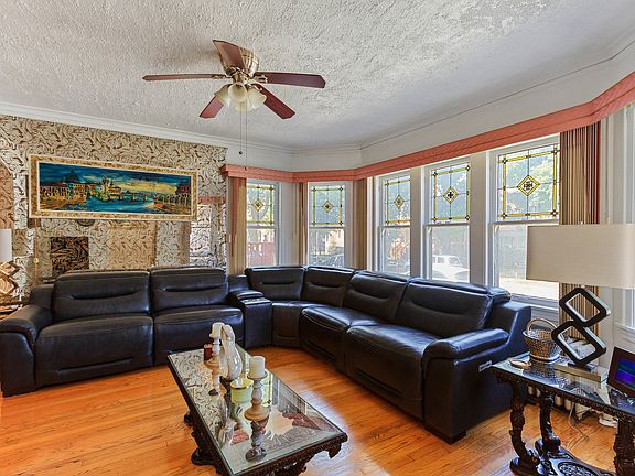 5th image of 2217 N Keeler Ave