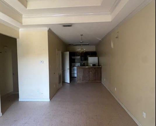 2nd image of 609 Buena Vista Dr APT 8