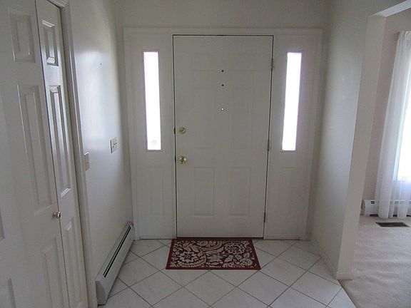 3rd image of 212 Kennedy Dr