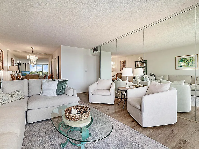 2121 N Ocean Blvd #407W — Photo 9