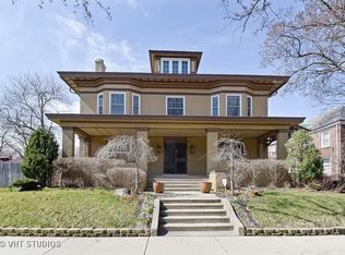 6854 S Bennett Ave, Chicago, IL 60649