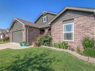 10915 N 117th Ave E, Owasso, OK 74055