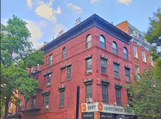 271 Cumberland St #3, Brooklyn, NY 11205