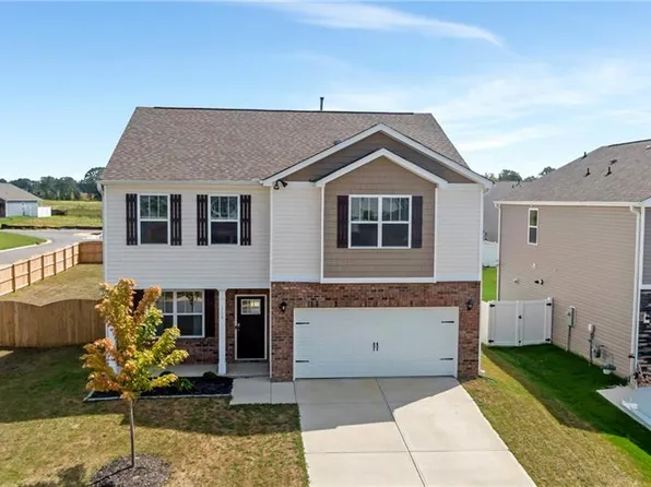 114 Mosby Dr, Fountain Inn, SC 29644