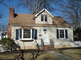 594 Richfield Ave, Kenilworth, NJ 07033