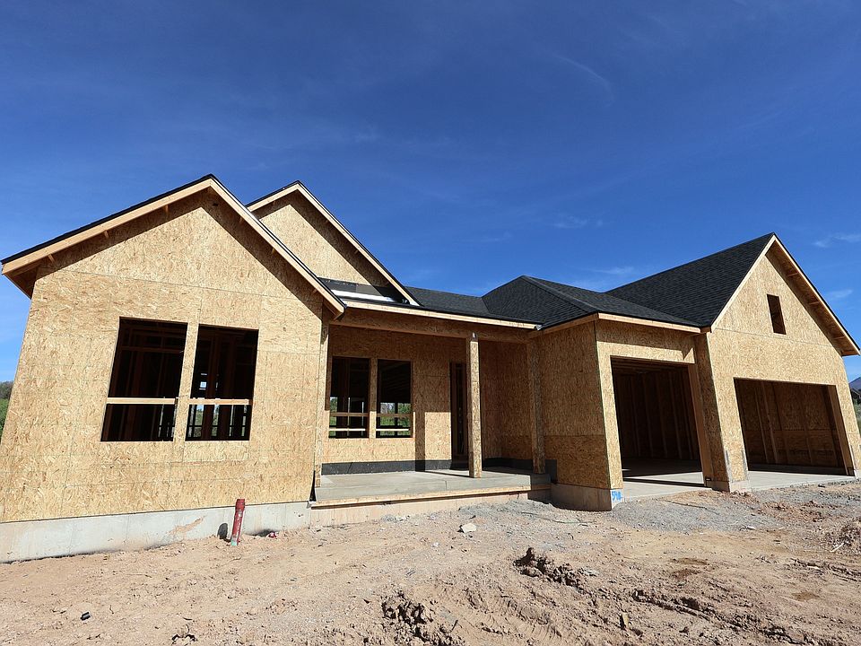 1st image of 1229 E Amarylis Way