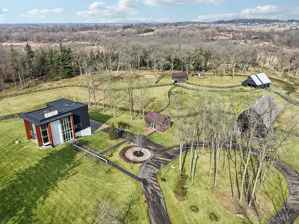 1st image of 2797 Lalor Rd