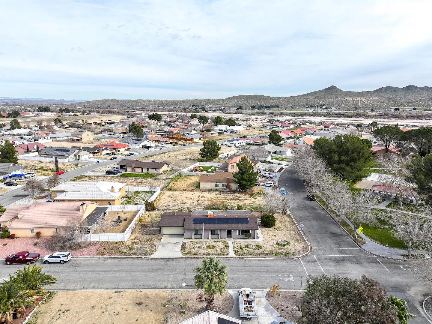26763 Cumberland Ln — Photo 1