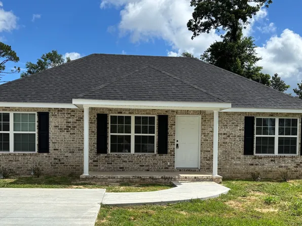 302 E 6th St, Vidalia, GA 30474